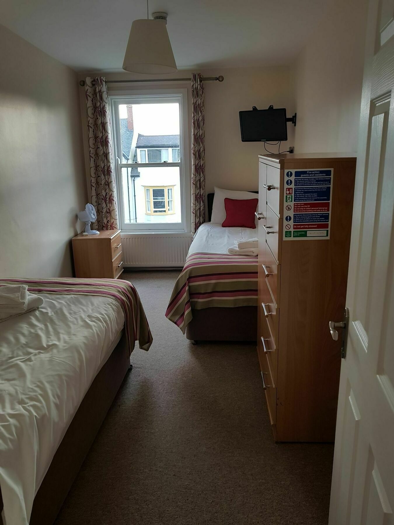 Harry'S Hotel & Restaurant Aberystwyth Zewnętrze zdjęcie